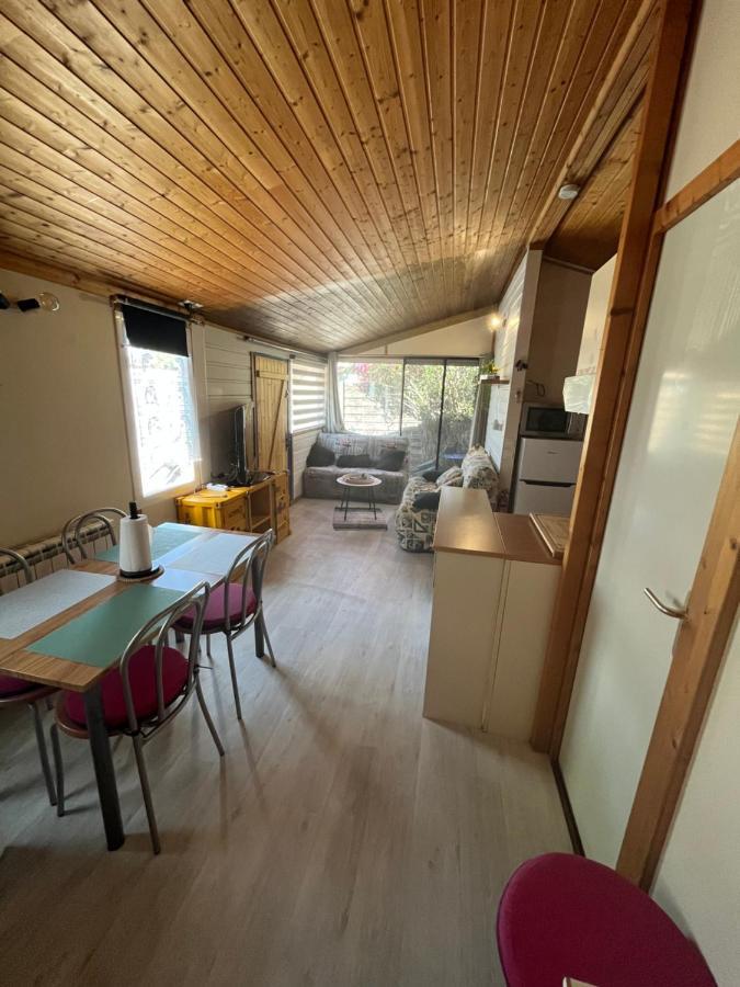 Chalet Agreable En Bord En De Mer. Port-des-Barques Exterior foto